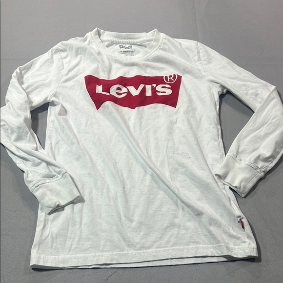 Levi's Other - Boys long sleeve tee shirt size small